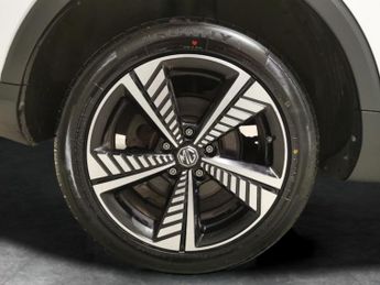 MG MG ZS 44.5kWh Excite (143 ps) - LANE DEPARTURE  - BLUETOOTH - DRIVING 