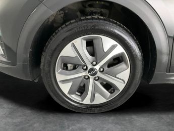 Kia Niro 64kWh 2 (201 bhp) - LEATHER - LANE DEPARTURE  - BLUETOOTH