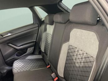 Volkswagen Polo 1.0 TSI R-Line DSG (95 ps) - DIGITAL DASH - AIR CON - DAB