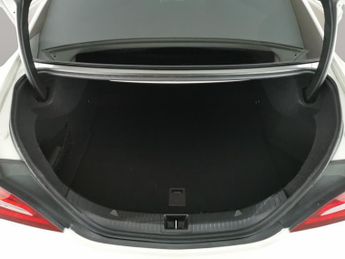 Mercedes-Benz CLA 2.0 CLA250 AMG Coupe 7G-DCT 4MATIC (218 ps) - SELF PARK - LED - 