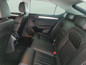 Skoda Superb 1.5 TSI ACT SE Technology DSG (150 ps) - DRIVER MEMORY SEAT - WI
