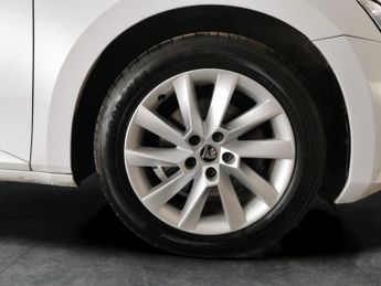 Skoda Superb 1.5 TSI ACT SE Technology DSG (150 ps) - DRIVER MEMORY SEAT - WI