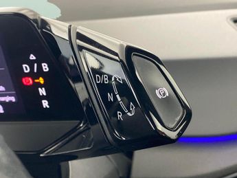 Volkswagen ID.3 Pro 58kWh Life (145 ps) - BLUETOOTH - PARK SENSORS - DAB