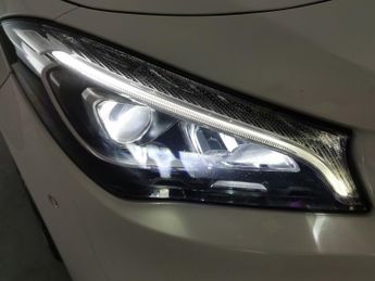 Mercedes-Benz CLA 2.0 CLA250 AMG Coupe 7G-DCT 4MATIC (218 ps) - SELF PARK - LED - 