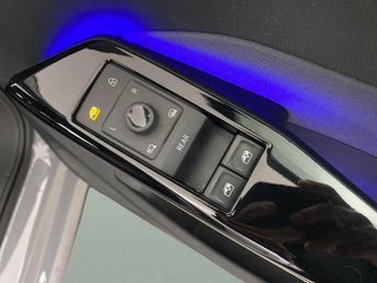 Volkswagen ID.3 Pro 58kWh Life (145 ps) - BLUETOOTH - PARK SENSORS - DAB