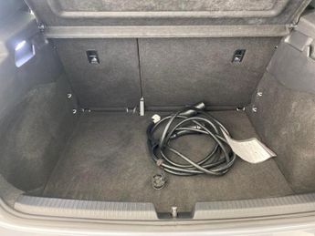 Volkswagen ID.3 Pro 58kWh Life (145 ps) - BLUETOOTH - PARK SENSORS - DAB