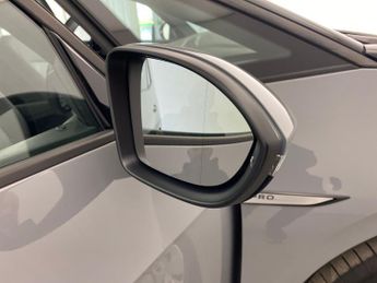Volkswagen ID.3 Pro 58kWh Life (145 ps) - BLUETOOTH - PARK SENSORS - DAB