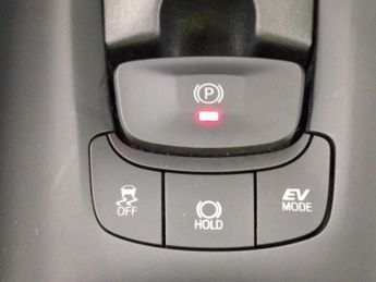 Toyota C-HR 1.8 VVT-h GPF Icon CVT (122 ps) - LANE DEPARTURE ALERT - BLUETOO