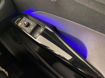 Volkswagen ID.3 Pro 58kWh Life (145 ps) - BLUETOOTH - PARK SENSORS - DAB