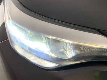 Toyota C-HR 1.8 VVT-h GPF Icon CVT (122 ps) - LANE DEPARTURE ALERT - BLUETOO