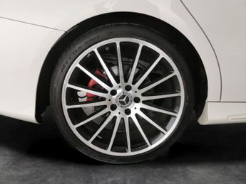 Mercedes-Benz CLA 2.0 CLA250 AMG Coupe 7G-DCT 4MATIC (218 ps) - SELF PARK - LED - 