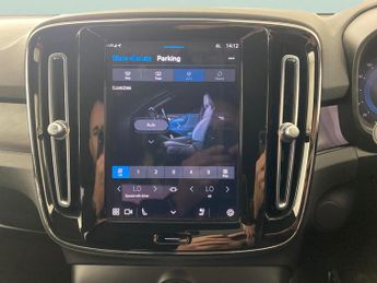 Volvo XC40 Recharge 69kWh Ultimate (231 ps) - CARPLAY - HK AUDIO - SURROUND