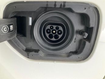 BMW 3 Series 2.0 330e 12kWh M Sport Plug-in (292 ps) - INTERIOR TRIM - ALUMIN