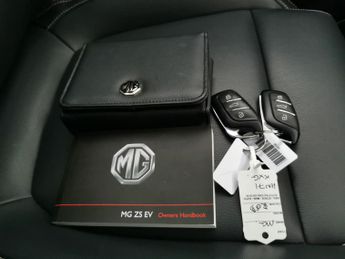 MG MG ZS 44.5kWh Exclusive (143 ps) - KEYLESS ENTRY - REVERSE CAM - NAV