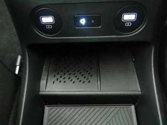 Hyundai Ioniq 5 58kWh SE Connect (170 ps) - LED - NAV - B PILLAR VENTILATION
