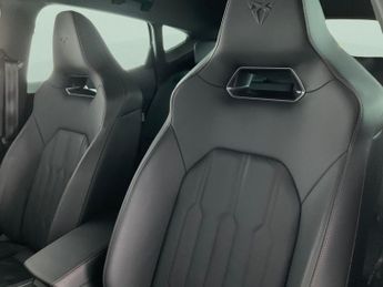 Cupra Formentor 1.4 eHybrid 12.8kWh V2 Plug-in DSG (204 ps) - LED - REVERSE CAM 