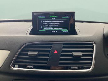 Audi Q3 2.0 TDI S line Plus S Tronic quattro (184 ps) - ALCANTARA - LED