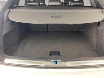 Audi Q3 2.0 TDI S line Plus S Tronic quattro (184 ps) - ALCANTARA - LED 