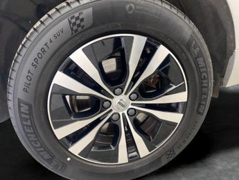 Volvo XC60 2.0h T6 Recharge 11.6kWh Inscription Expression Plug-in AWD (340