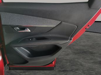 Peugeot 3008 1.2 PureTech GT Line Premium EAT (130 ps) - CARPLAY - LED - REVE