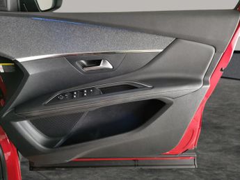 Peugeot 3008 1.2 PureTech GT Line Premium EAT (130 ps) - CARPLAY - LED - REVE