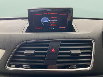 Audi Q3 2.0 TDI S line Plus S Tronic quattro (184 ps) - ALCANTARA - LED 