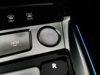 Audi e-tron 50 S line quattro 71.2kWh (313 ps) - B&O AUDIO - LED - REVERSE C