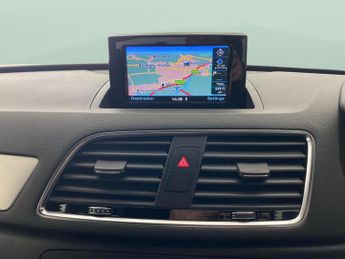 Audi Q3 2.0 TDI S line Plus S Tronic quattro (184 ps) - ALCANTARA - LED 