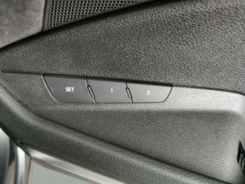 Audi e-tron 50 S line quattro 71.2kWh (313 ps) - B&O AUDIO - LED - REVERSE C