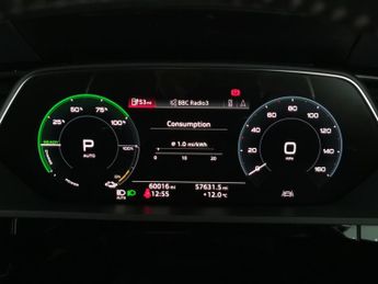 Audi e-tron 50 S line quattro 71.2kWh (313 ps) - B&O AUDIO - LED - REVERSE C