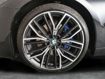 BMW 5 Series 2.0 520d MHT M Sport Touring Steptronic (190 ps) - SUN PROTECTIO