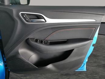 MG MG ZS 51.1kWh Trophy Connect (176 ps) - NAV - BLIND SPOT ASSIST - LANE