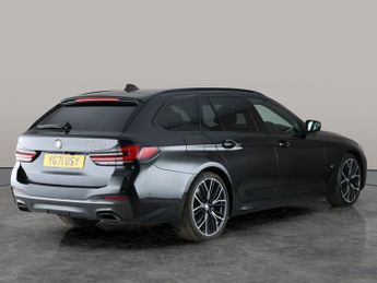BMW 5 Series 2.0 520d MHT M Sport Touring Steptronic (190 ps) - SUN PROTECTIO