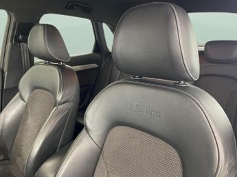 Audi Q3 2.0 TDI S line Plus S Tronic quattro (184 ps) - ALCANTARA - LED 