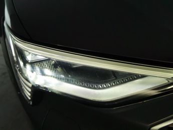 Audi e-tron 50 S line quattro 71.2kWh (313 ps) - B&O AUDIO - LED - REVERSE C