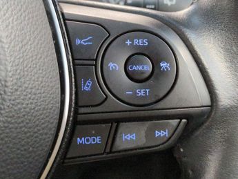 Toyota Corolla 1.8 VVT-h GPF Design CVT (122 ps) - AUTO PARK - LED - REVERSE CA