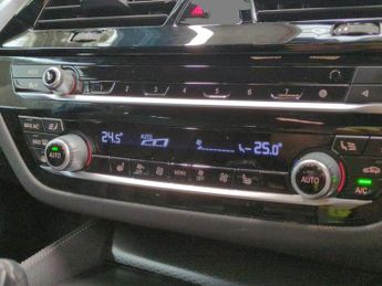 BMW 5 Series 2.0 520d MHT M Sport Touring Steptronic (190 ps) - SUN PROTECTIO