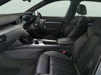 Audi e-tron 50 S line quattro 71.2kWh (313 ps) - B&O AUDIO - LED - REVERSE C