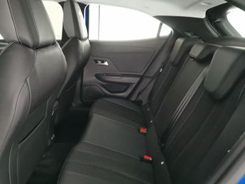 Vauxhall Mokka Electric 50kWh Elite Nav Premium (136 ps) - REVERSE CAM - HEATED SEATS - 