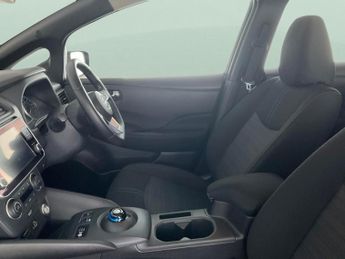 Nissan Leaf 39kWh Acenta (150 ps) - BLIND SPOT ASSIST - INTELLIGENT LANE INT