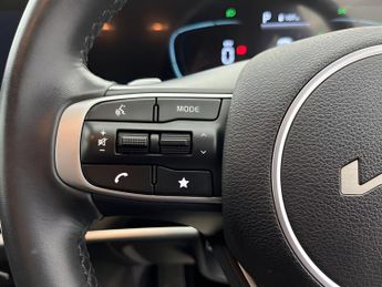 Kia Sportage 1.6 h T-GDi GT-Line (226 bhp) - BLUETOOTH - CRUISE - PADDLE SHIF