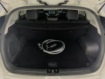 Kia Niro 64kWh 4+ (201 bhp) - LED - REVERSE CAM - NAV