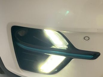 Kia Niro 64kWh 4+ (201 bhp) - LED - REVERSE CAM - NAV