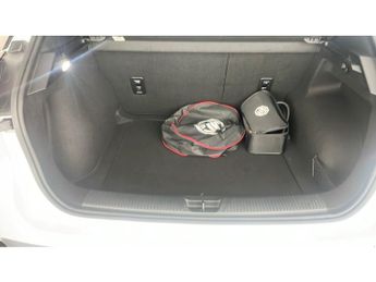 MG Mg4 64kWh SE Long Range (203 ps) - SPEED LIMIT RECOG - 17IN ALLOYS