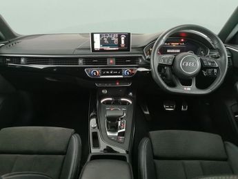 Audi A4 Avant 2.0 TFSI 35 Black Edition S Tronic (150 ps) - CRUISE - DRIVING M