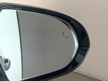 Kia Niro 64kWh 4+ (201 bhp) - LED - REVERSE CAM - NAV