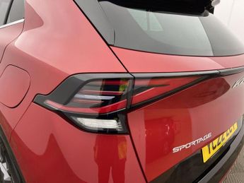 Kia Sportage 1.6 h T-GDi GT-Line (226 bhp) - LANE DEPARTURE  - LANE FOLLOWING