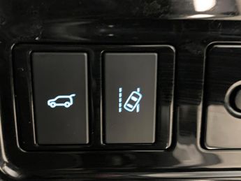 Jaguar F-PACE 2.0 D240 R-Sport AWD (240 ps) - XENONS - BLUETOOTH - CRUISE