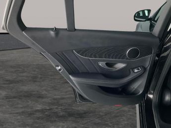 Mercedes-Benz C Class 2.0 C220d AMG Line G-Tronic+ (194 ps) - SELF PARK - LED - REVERS