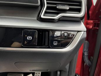 Kia Sportage 1.6 h T-GDi GT-Line (226 bhp) - BLUETOOTH - CRUISE - PADDLE SHIF